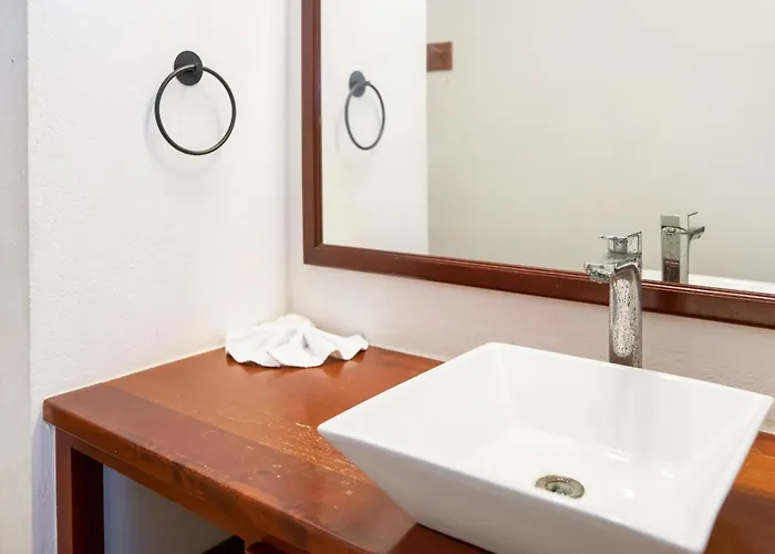 White Sands Cove G02-romantic Partial Ocean View 1 Bedroom By Floreo 4* San Pedro (Ambergris Caye)