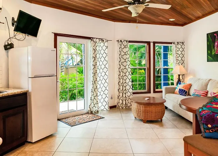White Sands Cove G02-romantic Partial Ocean View 1 Bedroom By Floreo Aparthotel